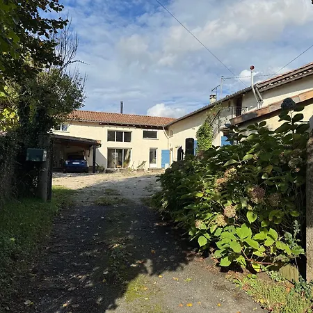 Apartamento Au Chevaleins Chaleins